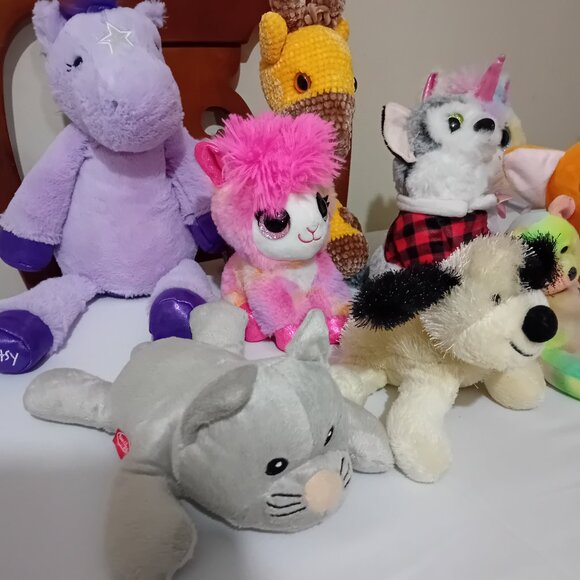 Bundle of Stuffed Toys - Picture 5 of 10